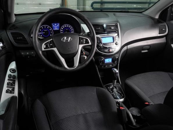 Hyundai Solaris I с пробегом 2013 года, цена 775 000 рублей, 151018 км, седан, Автокод Объявления