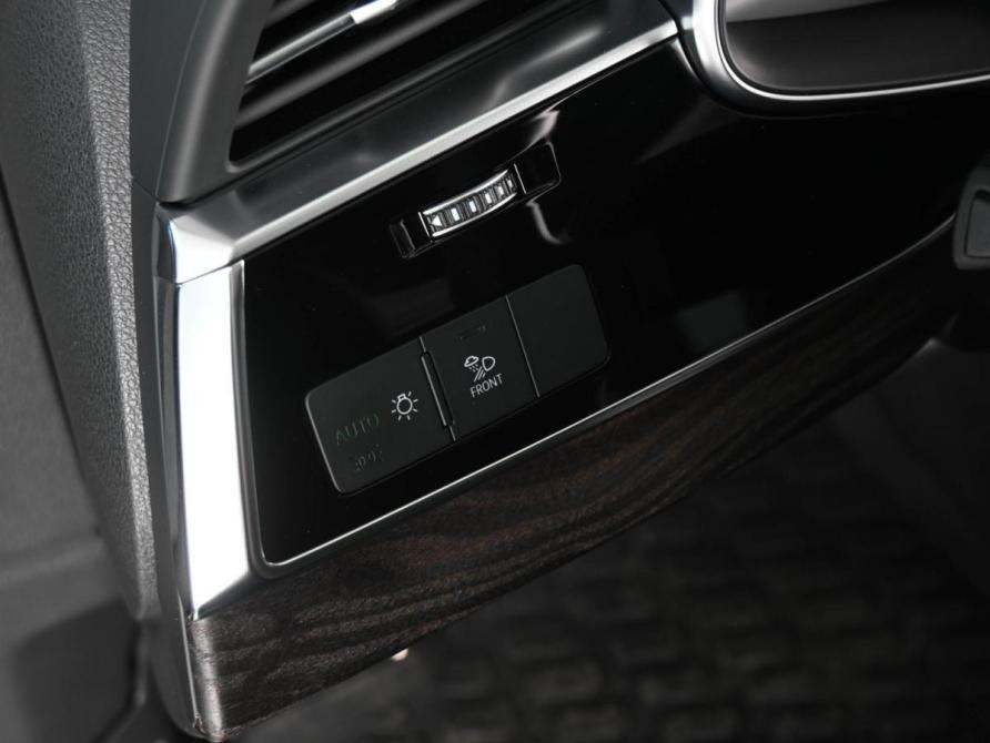 Audi Q8 I (4M) Ростов-на-Дону  - изображение 24