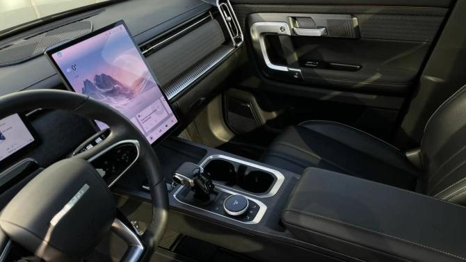Jaecoo J7 I с пробегом 2024 года, цена 2 600 000 рублей, 20270 км, внедорожник, Автокод Объявления