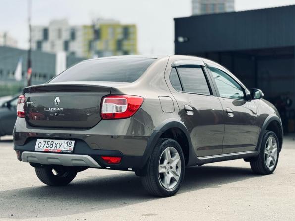 Renault Logan II Рестайлинг с пробегом 2019 года, цена 1 169 000 рублей, 118979 км, седан, Автокод Объявления