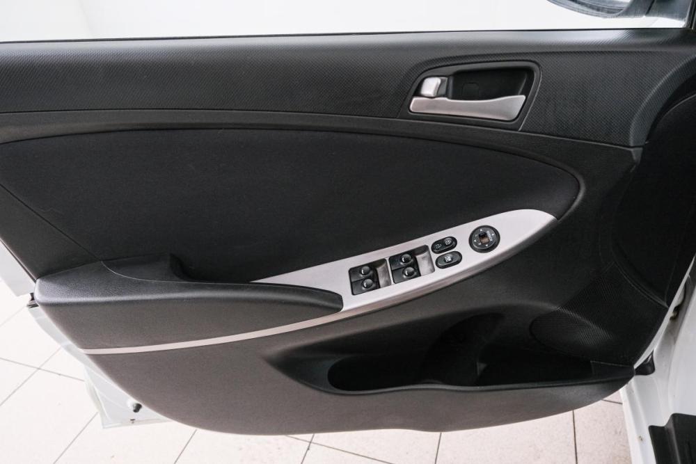 Hyundai Solaris I Рестайлинг Красноярск  - изображение 19