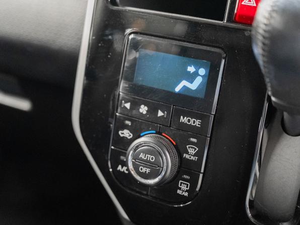 Toyota Roomy I с пробегом 2020 года, цена 1 099 000 рублей, 134938 км, микровэн, Автокод Объявления