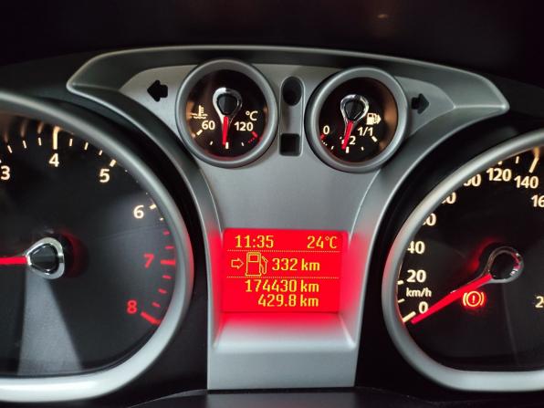 Ford Focus II Рестайлинг с пробегом 2010 года, цена 649 000 рублей, 174428 км, хэтчбек, Автокод Объявления