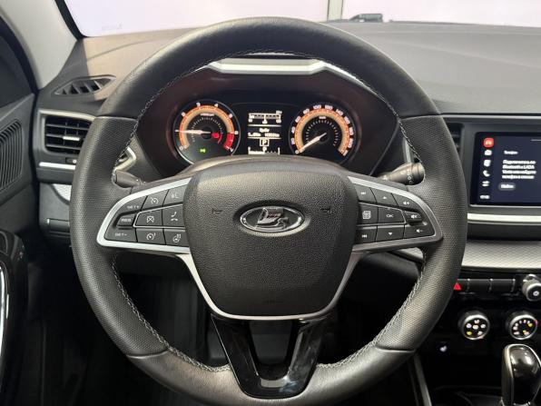 Lada (ВАЗ) Vesta I Рестайлинг (NG) с пробегом 2024 года, цена 1 450 000 рублей, 11200 км, седан, Автокод Объявления