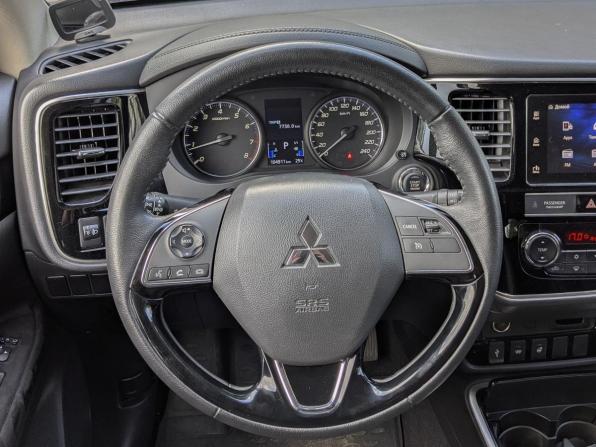 Mitsubishi Outlander III Рестайлинг 3 с пробегом 2020 года, цена 2 190 000 рублей, 104905 км, внедорожник, Автокод Объявления