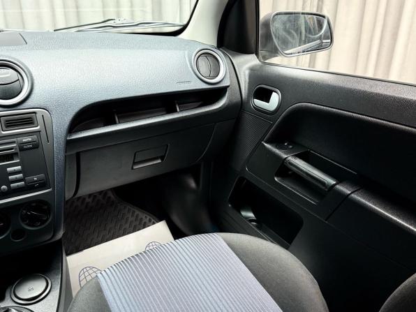 Ford Fusion I Рестайлинг с пробегом 2008 года, цена 559 000 рублей, 112000 км, хэтчбек, Автокод Объявления