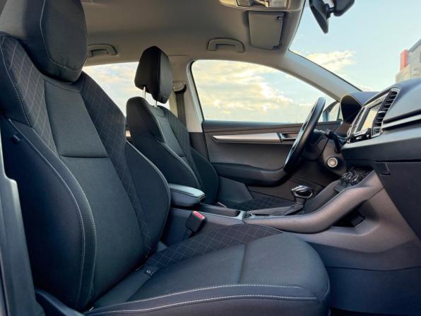 Skoda Karoq I с пробегом 2022 года, цена 2 610 000 рублей, 80203 км, внедорожник, Автокод Объявления
