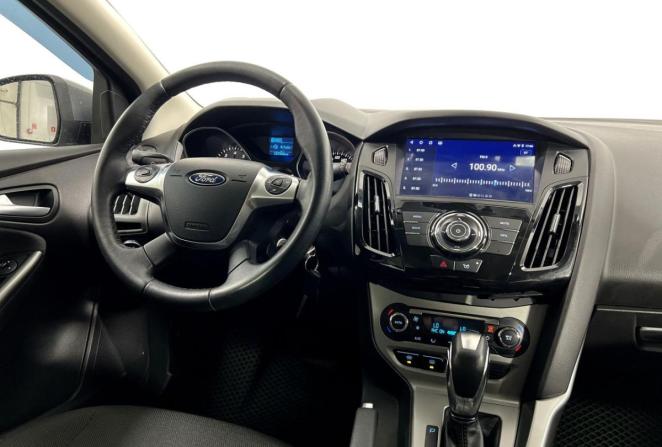 Ford Focus III Рестайлинг с пробегом 2014 года, цена 980 000 рублей, 137350 км, хэтчбек, Автокод Объявления