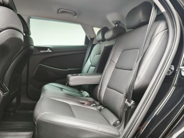 Hyundai Tucson III с пробегом 2017 года, цена 2 468 000 рублей, 35284 км, внедорожник, Автокод Объявления