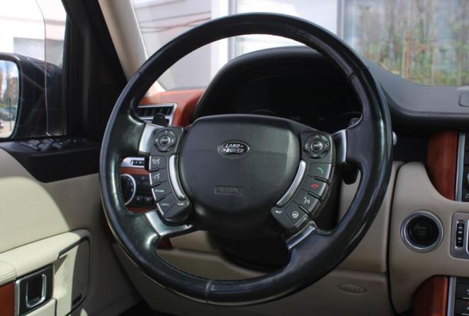 Land Rover Range Rover III Рестайлинг 2 с пробегом 2011 года, цена 1 470 000 рублей, 271449 км, внедорожник, Автокод Объявления