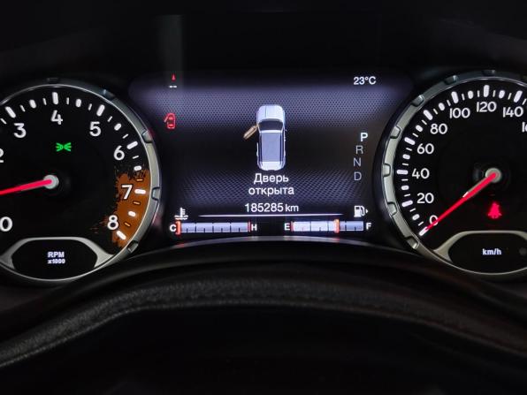 Jeep Renegade I с пробегом 2018 года, цена 1 845 000 рублей, 188900 км, внедорожник, Автокод Объявления