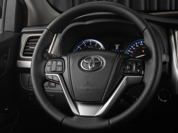 Toyota Highlander III (XU50) с пробегом 2014 года, цена 2 839 000 рублей, 252323 км, внедорожник, Автокод Объявления