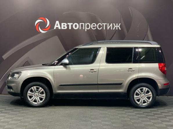 Skoda Yeti I Рестайлинг с пробегом 2016 года, цена 1 370 000 рублей, 136431 км, внедорожник, Автокод Объявления