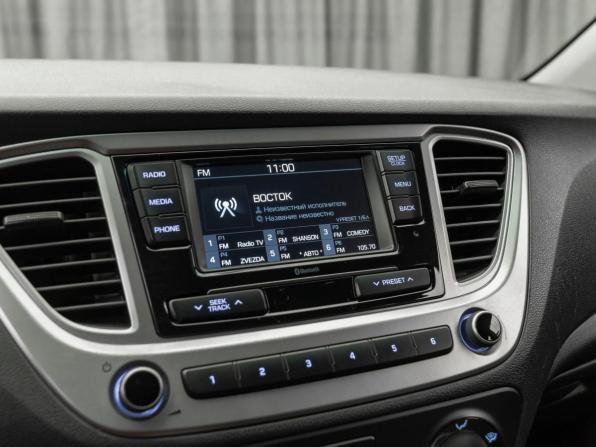Hyundai Solaris II Рестайлинг с пробегом 2021 года, цена 1 390 000 рублей, 175641 км, седан, Автокод Объявления