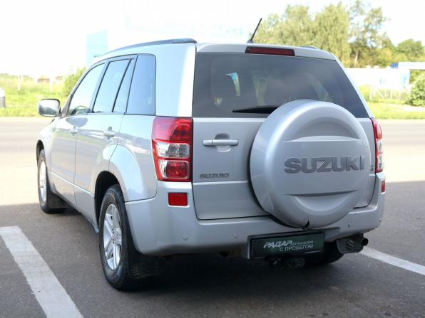 Suzuki Grand Vitara II с пробегом 2008 года, цена 738 000 рублей, 186000 км, внедорожник, Автокод Объявления