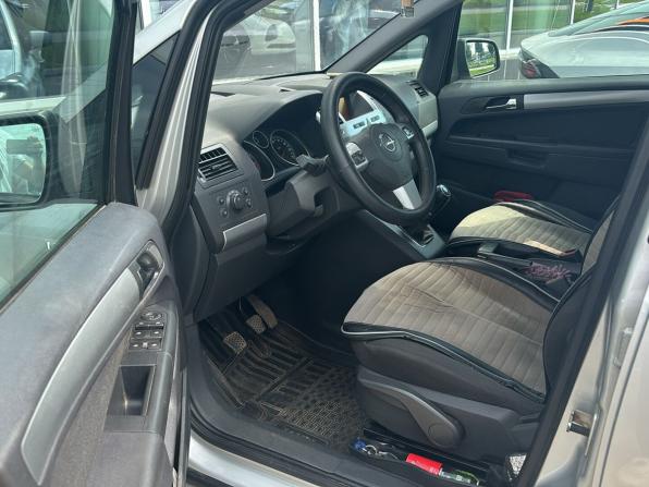 Opel Zafira B Рестайлинг с пробегом 2013 года, цена 900 000 рублей, 126313 км, компактвэн, Автокод Объявления