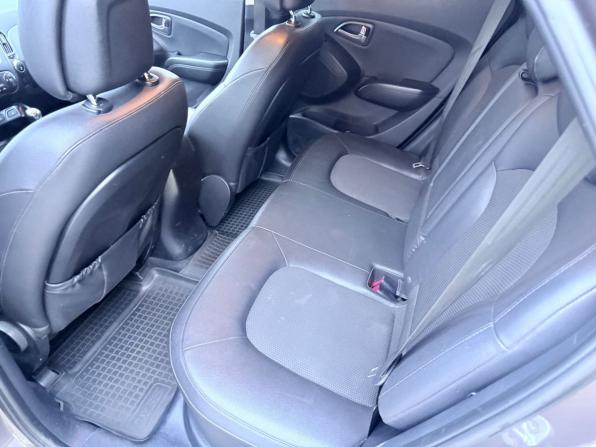 Hyundai ix35 I Рестайлинг с пробегом 2014 года, цена 1 179 000 рублей, 146295 км, внедорожник, Автокод Объявления