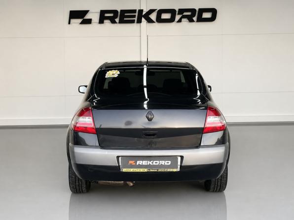 Renault Megane II Рестайлинг с пробегом 2006 года, цена 479 000 рублей, 260000 км, седан, Автокод Объявления