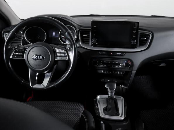 Kia Ceed III с пробегом 2021 года, цена 1 898 000 рублей, 113482 км, универсал, Автокод Объявления