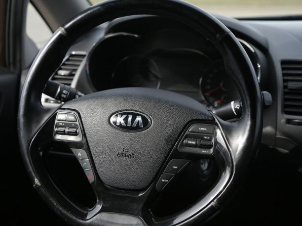 Kia Cerato III Рестайлинг (Classic) с пробегом 2018 года, цена 1 325 000 рублей, 167600 км, седан, Автокод Объявления