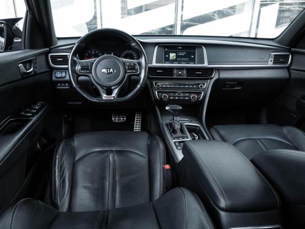 Kia Optima IV с пробегом 2016 года, цена 1 810 000 рублей, 180733 км, седан, Автокод Объявления