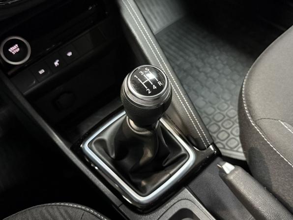 Renault Kaptur I Рестайлинг с пробегом 2021 года, цена 1 790 000 рублей, 80620 км, внедорожник, Автокод Объявления