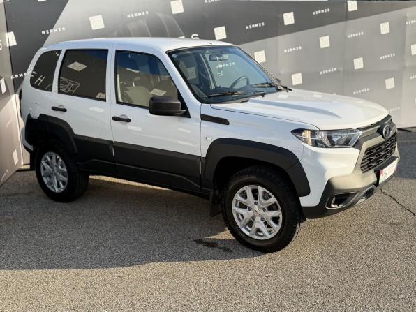 Lada (ВАЗ) Niva Travel I с пробегом 2023 года, цена 919 000 рублей, 16120 км, внедорожник, Автокод Объявления
