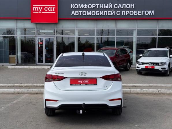 Hyundai Solaris II с пробегом 2018 года, цена 1 200 000 рублей, 126200 км, седан, Автокод Объявления