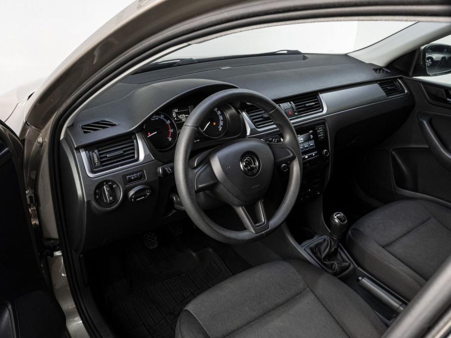 Skoda Rapid I Рестайлинг Тюмень  - изображение 10