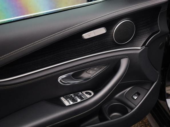 Mercedes-Benz E-Класс V (W213 S213 C238) Рестайлинг с пробегом 2020 года, цена 3 449 777 рублей, 172747 км, седан, Автокод Объявления