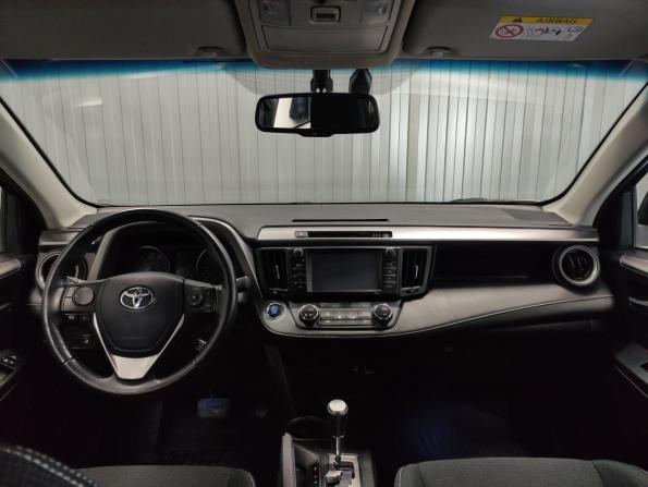 Toyota RAV4 IV (XA40) Рестайлинг с пробегом 2017 года, цена 2 630 000 рублей, 28526 км, внедорожник, Автокод Объявления