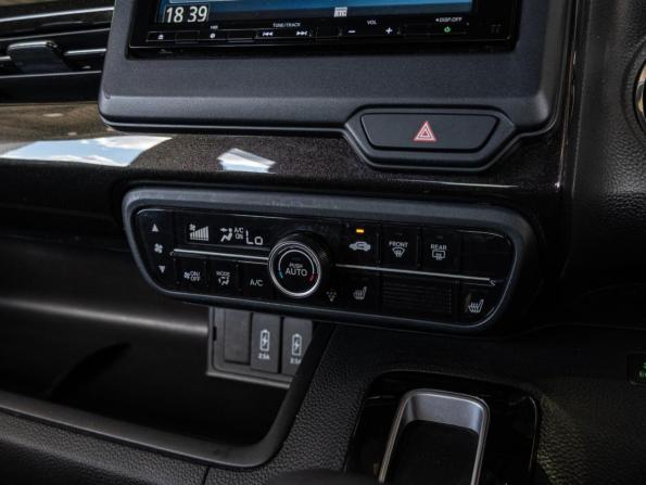 Honda N-BOX II Рестайлинг с пробегом 2020 года, цена 1 120 000 рублей, 97024 км, микровэн, Автокод Объявления