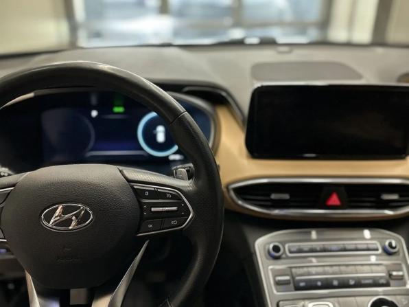 Hyundai Santa Fe IV Рестайлинг с пробегом 2021 года, цена 3 100 000 рублей, 69060 км, внедорожник, Автокод Объявления