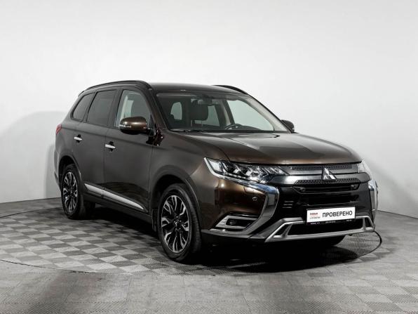 Mitsubishi Outlander III Рестайлинг 3 с пробегом 2021 года, цена 2 470 000 рублей, 122100 км, внедорожник, Автокод Объявления