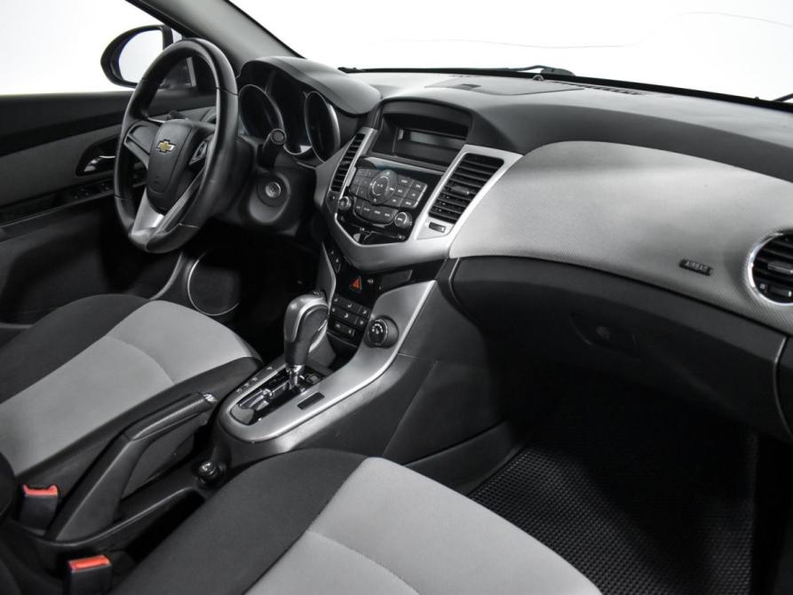 Chevrolet Cruze I Санкт-Петербург  - изображение 14
