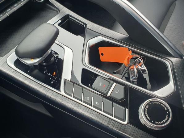 Geely Tugella I Рестайлинг с пробегом 2022 года, цена 2 939 000 рублей, 17300 км, внедорожник, Автокод Объявления