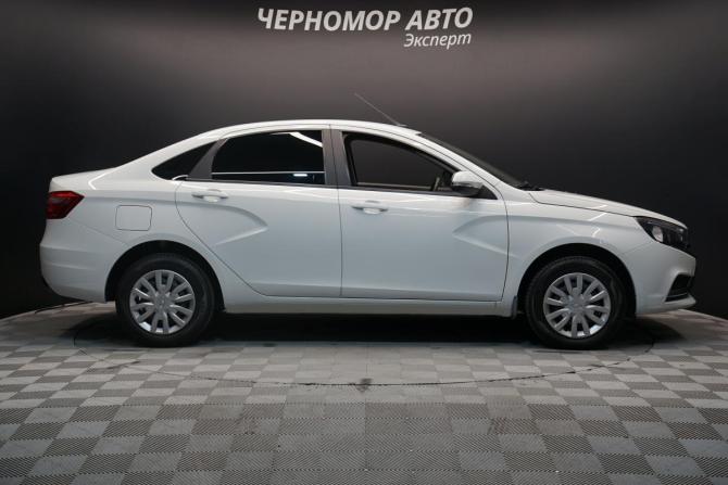 Lada (ВАЗ) Vesta I с пробегом 2022 года, цена 1 140 000 рублей, 59000 км, седан, Автокод Объявления