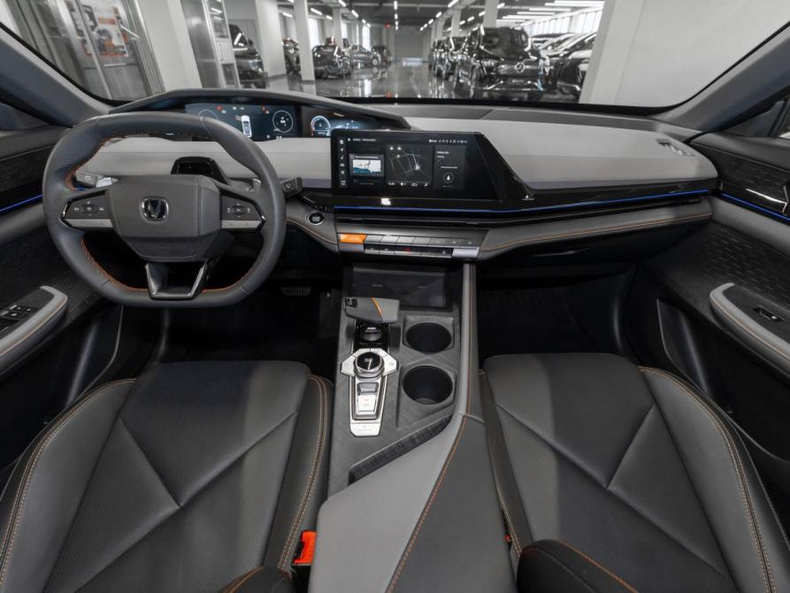 Changan UNI-V I Москва  - изображение 8