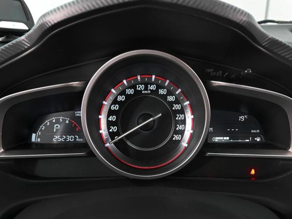 Mazda 3 III (BM) с пробегом 2014 года, цена 1 179 000 рублей, 252307 км, седан, Автокод Объявления