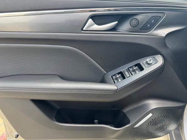 Haval Jolion I с пробегом 2023 года, цена 1 999 900 рублей, 29218 км, внедорожник, Автокод Объявления