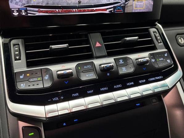 Toyota Land Cruiser 300 Series с пробегом 2021 года, цена 11 500 000 рублей, 112096 км, внедорожник, Автокод Объявления