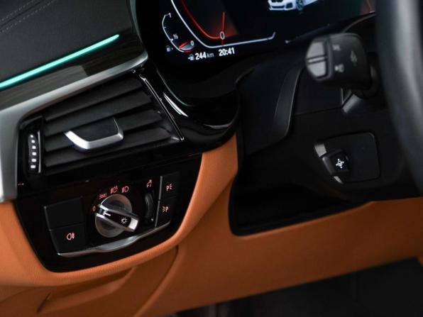BMW 5 серии VII (G30/G31/G38) Рестайлинг с пробегом 2020 года, цена 4 699 999 рублей, 96294 км, седан, Автокод Объявления