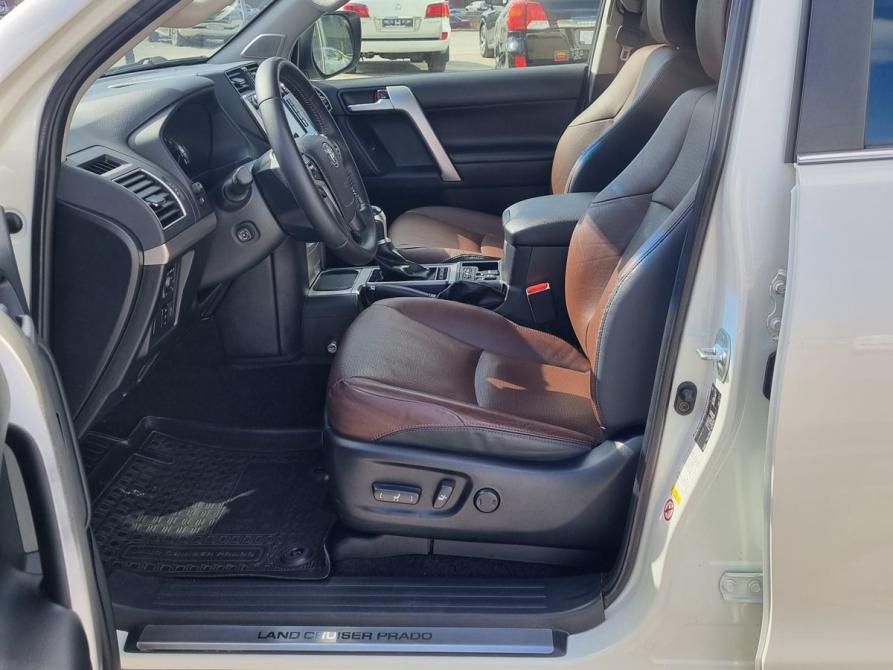 Toyota Land Cruiser Prado 150 Series Рестайлинг 2 Екатеринбург  - изображение 23