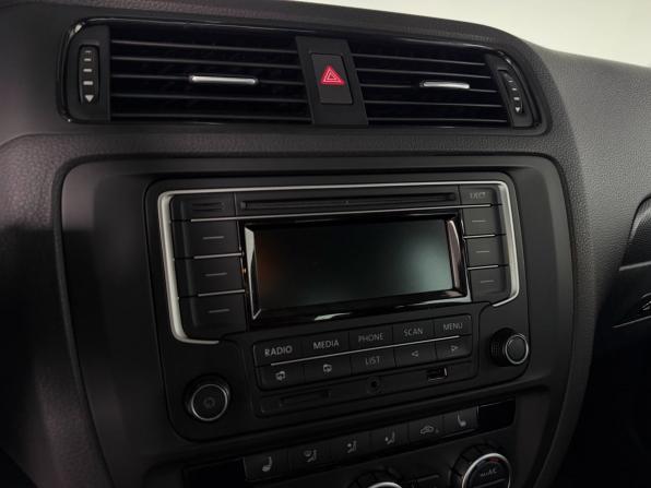 Volkswagen Jetta VI Рестайлинг с пробегом 2014 года, цена 1 249 000 рублей, 190000 км, седан, Автокод Объявления