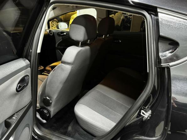 SEAT Leon II с пробегом 2008 года, цена 647 000 рублей, 198000 км, хэтчбек, Автокод Объявления