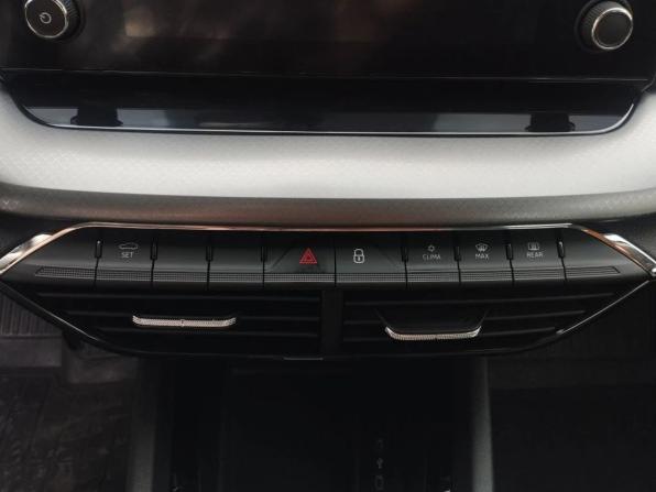 Skoda Octavia IV (A8) с пробегом 2021 года, цена 2 479 000 рублей, 43199 км, лифтбек, Автокод Объявления