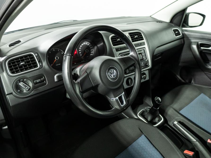 Volkswagen Polo V Санкт-Петербург  - изображение 11