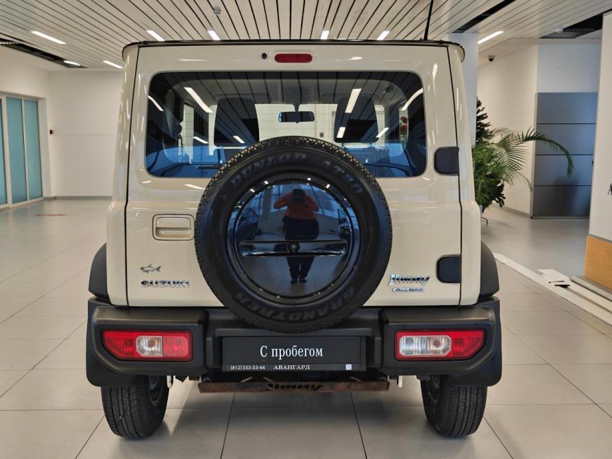 Suzuki Jimny IV Санкт-Петербург  - изображение 4
