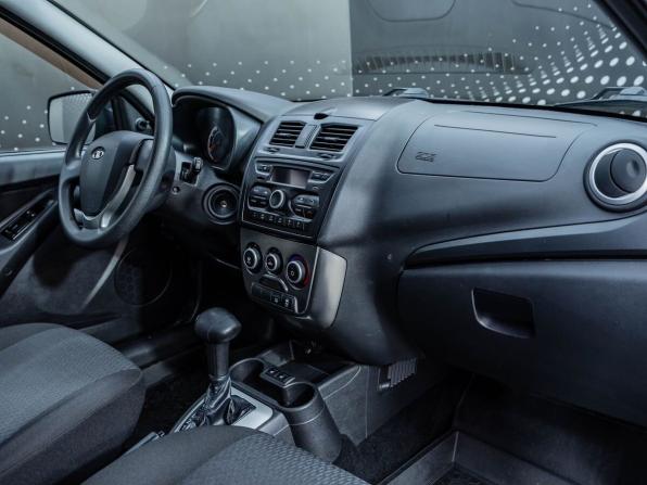 Lada (ВАЗ) Kalina II с пробегом 2017 года, цена 556 000 рублей, 142652 км, хэтчбек, Автокод Объявления