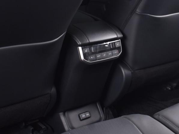 Toyota Highlander IV (XU70) с пробегом 2026 года, цена 5 270 995 рублей, 39 км, внедорожник, Автокод Объявления